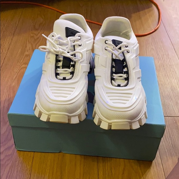 Prada Sneaker - Picture 2 of 4